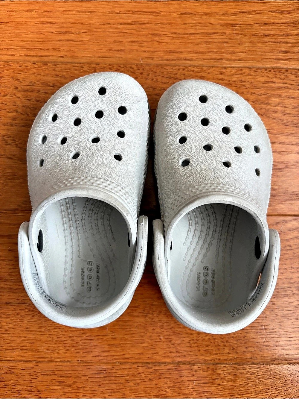 Crocs Kids Clogs Gray Size 5